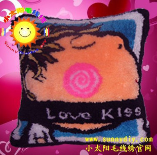 粗毛线 段段绣/毛线绣/绒绣/钩针绣/抱枕/靠枕 向右走(2件包邮