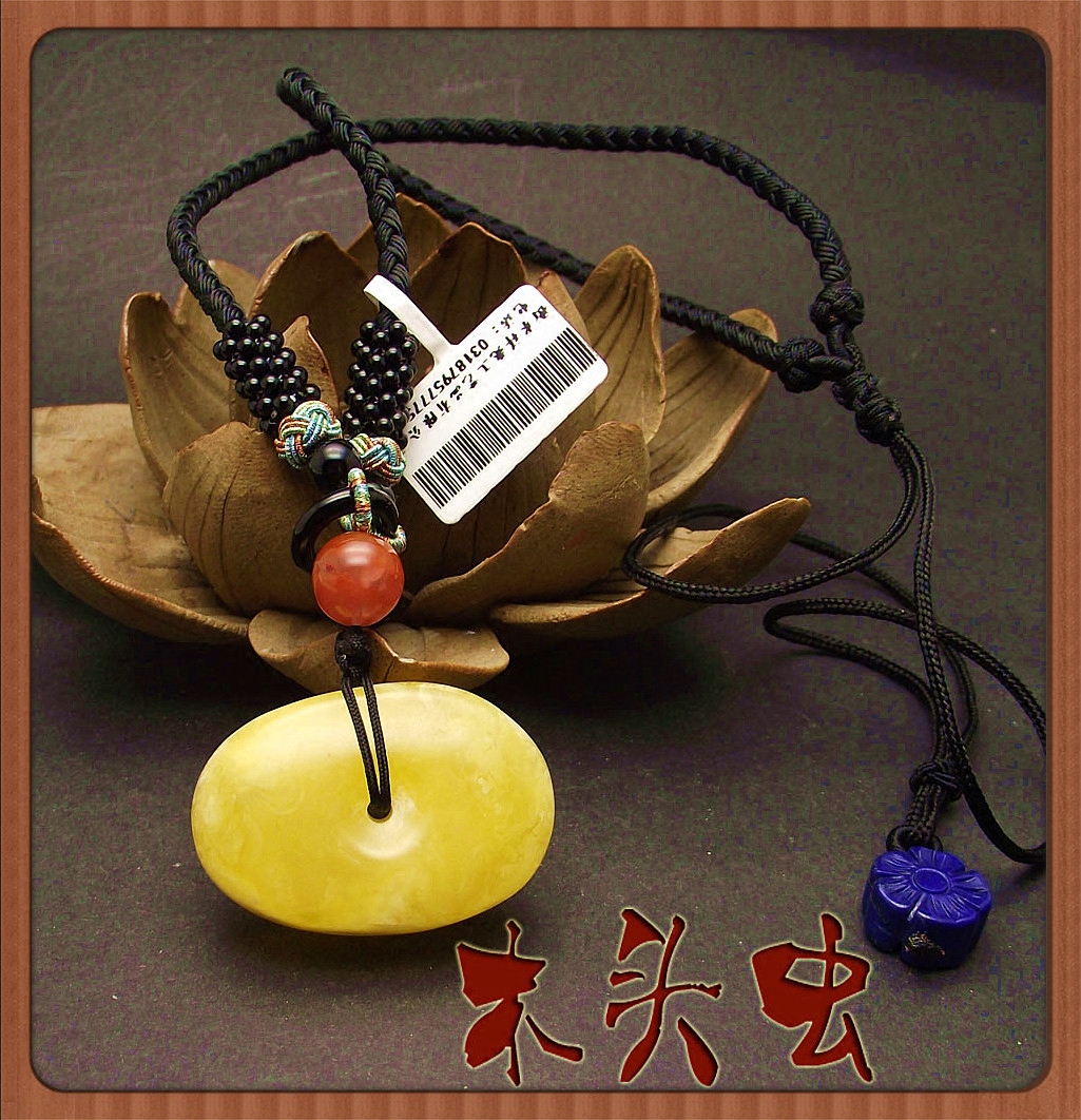 原矿精品波罗的海随形白花蜜蜡 平安扣项链毛衣链吊坠挂件 木头虫在类目 饰品/流行首饰/时尚饰品新, 项链中 - 来自Buy2taobao.com提供专业的淘宝代购服务
