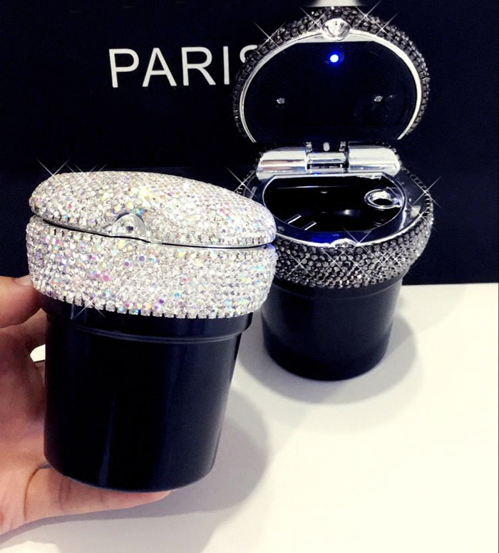 奢华镶钻车载车用烟灰缸 创意多功能夜光带LED灯汽车烟灰缸 通用