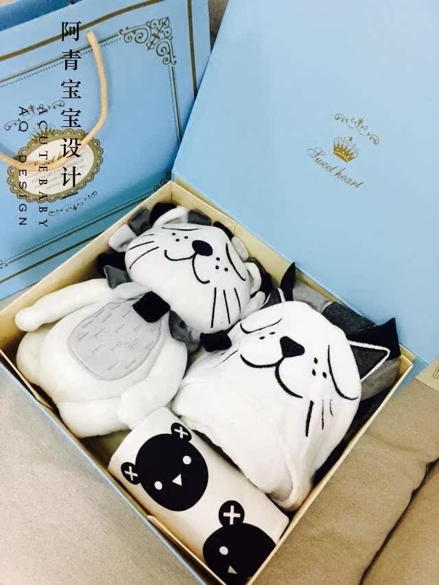 Coffret cadeau pour bébé - Vêtements + Fournitures - Ref 1976953 Image 4