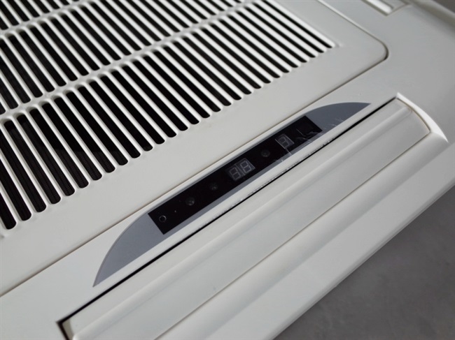 卡式明装风机盘管四面出风嵌入天井机卡式天花机空气能冷暖水空调