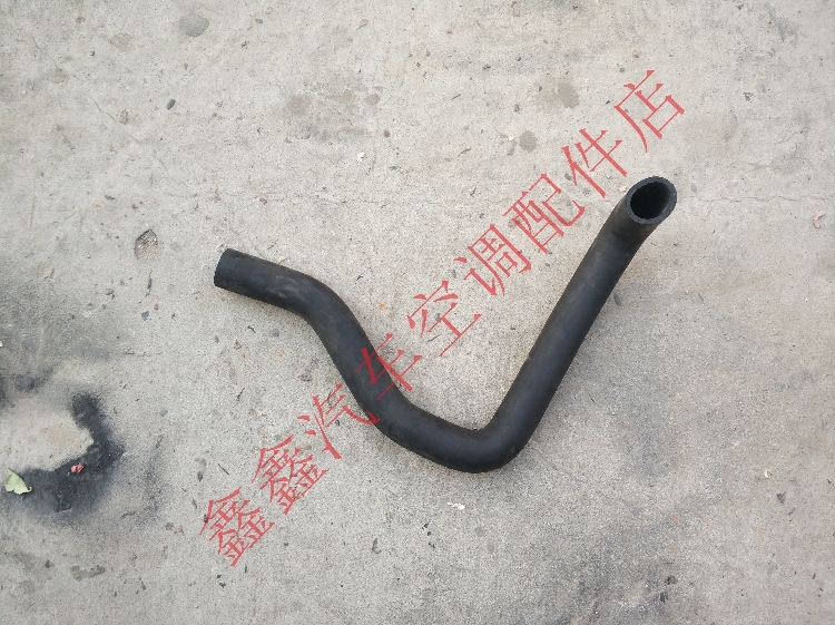 新凯汽车配件 凯胜水管 凯胜发动机水管 上水管 下水管 水箱水管