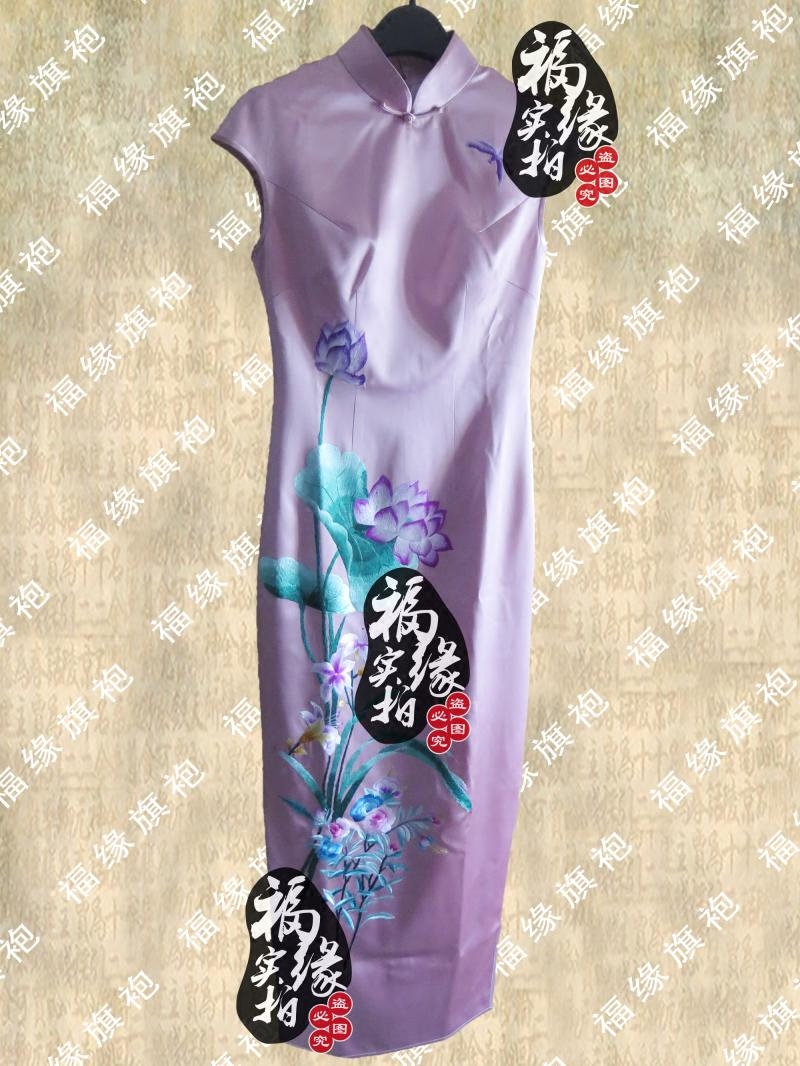 高端定制重磅真丝淡粉紫色莲合香纯手工绣花长旗袍唐装礼服裙定做