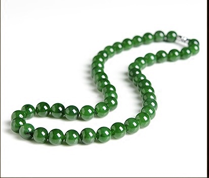 有黑点玉石圆珠串珠项链和田玉碧玉项链女款珠链配证书现货全新