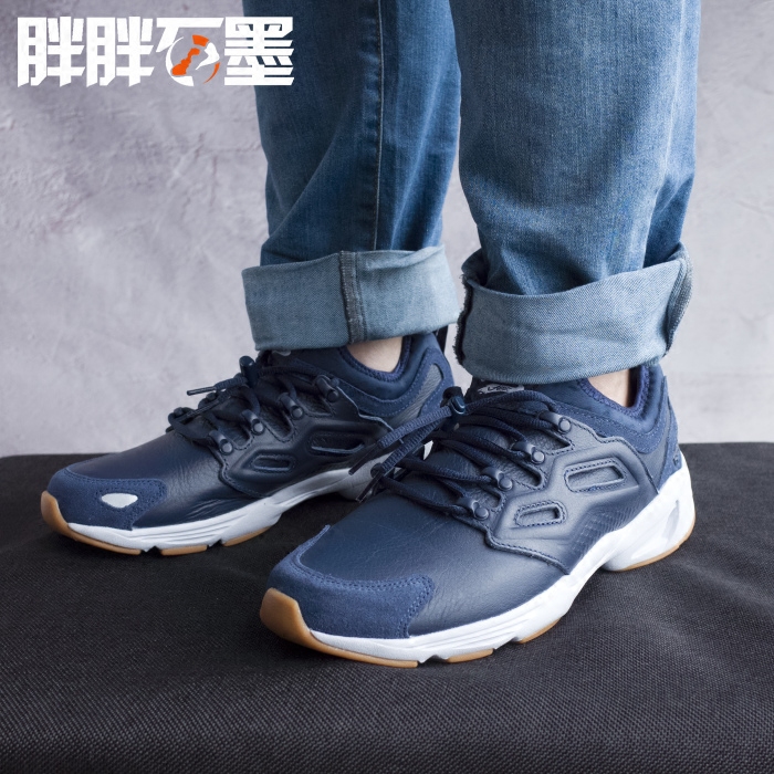reebok 锐步fury adapt 皮面复古休闲跑鞋 碳板 蜂巢气垫 bd2114