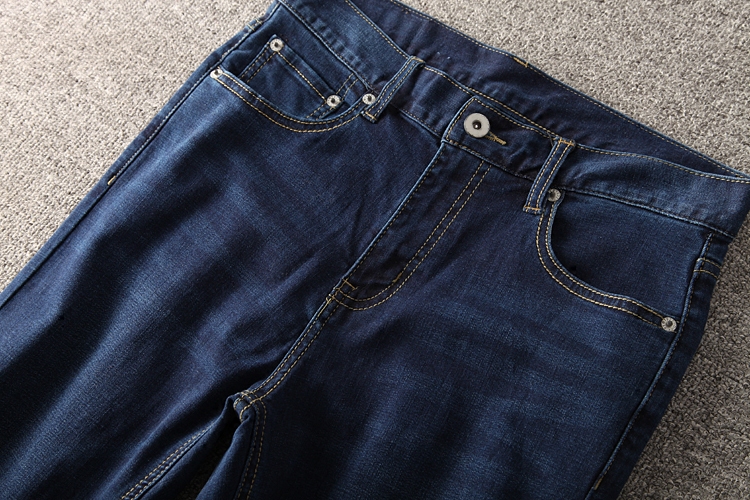 Jeans pour automne - Ref 1484873 Image 3