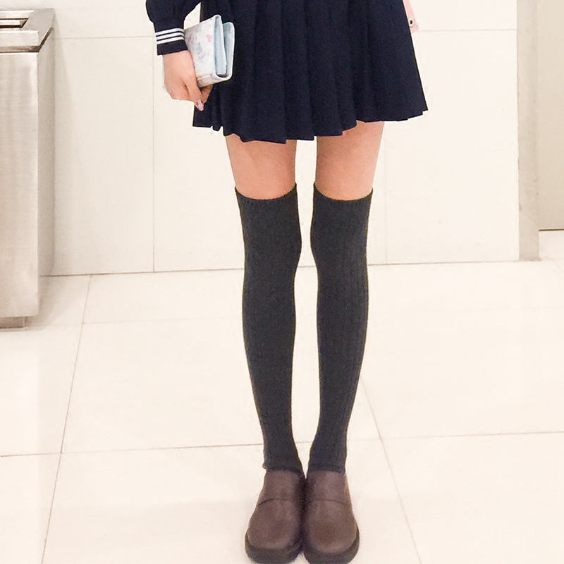 【恋染家】袜子女高筒袜日系学院风小腿袜jk制服纯色过膝袜长筒袜在类目 女士内衣/男士内衣/家居服, 短袜/打底袜/丝袜/美腿袜中 - 来自Buy2taobao.com提供专业的淘宝代购服务