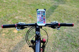 山地自行车手机支架摩托电动车手机导航仪鹰爪支架 骑行装备配件