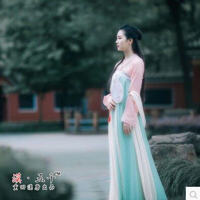 戏服明朝婚纱照清代秋季艺术公主裙长裙大气腰带个人衣服古装女|msdalam kategori Butik wanita / wanita, pakaian/pakaian kebangsaan/peringkat pakaian, pakaian kebangsaan/pakaian - dari Buy2taobao.com untuk memberikan perkhidmatan ejen Taobao profesional membeli