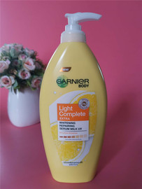 泰国卡尼尔柠檬美白保湿补水精华提亮肤色女士防晒身体乳去黄