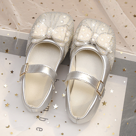 女童爱莎水晶公主鞋2023年小皮鞋儿童表演跳舞软底单鞋银白色