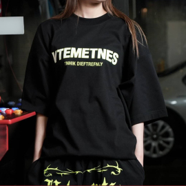 维特萌Vetements 2022fw字母荧光描边logo印花短袖T恤男女VTM上衣