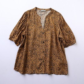 欧美夏季女士时尚v领短袖豹纹衬衫，单排扣个性休闲开衫c01