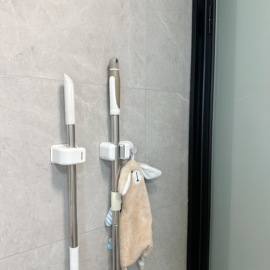 日式简约拖把扫把夹免打孔壁挂无痕挂钩固定厕所收纳神器
