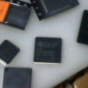 全新原装正品REF200AU,REF200U,REF200,MSP430F437IPZR深圳现货