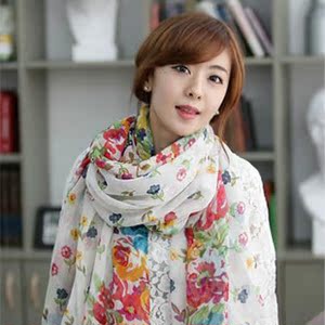 百花田园碎花 围巾 女 秋 巴厘纱披肩 秋季 女士 秋款潮丝巾 包邮