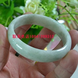 天然玉石贵州翡，翠玉手镯浅绿色，镯子女款内径59-62mm