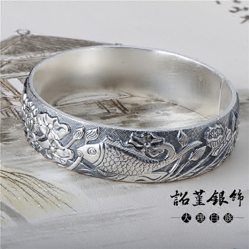 999足银银鱼戏莲花开口银手镯手工宽版浮雕复古时尚民族风银镯