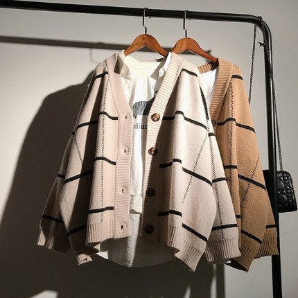 2018春季新款韩版宽松格子毛衣开衫女秋冬单