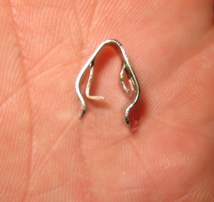 适用凌志LS400黄海旗胜金牛星长12.5MM宽6.5MM中控CD面板钢卡子