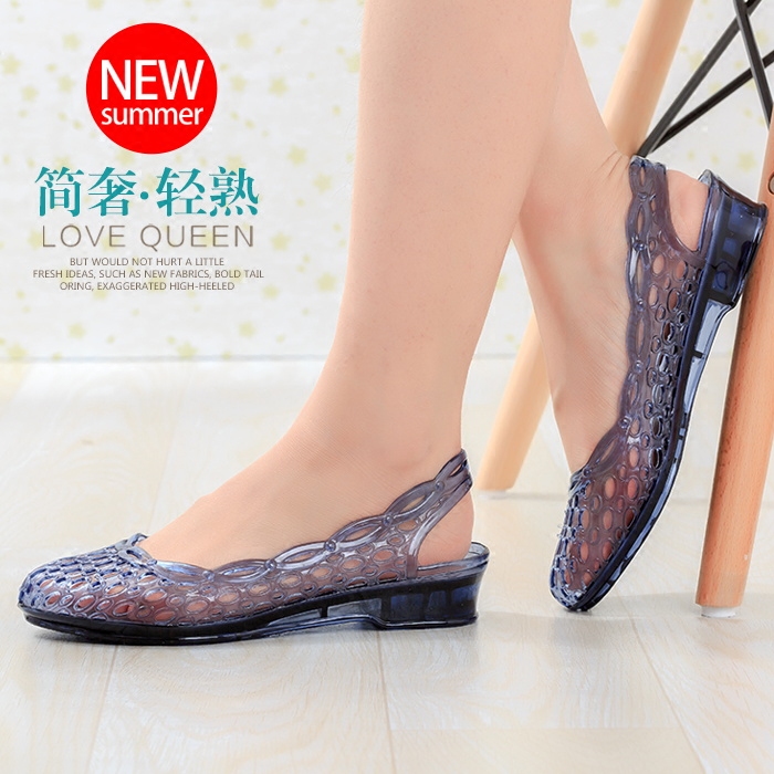 水晶塑料涼鞋女夏秋季镂空洞洞鞋防臭透氣女鞋包頭平跟防滑護士鞋在類目 女鞋, 涼鞋, 洞洞鞋中 - 來自Buy2taobao.com提供專業的淘寶代購服務