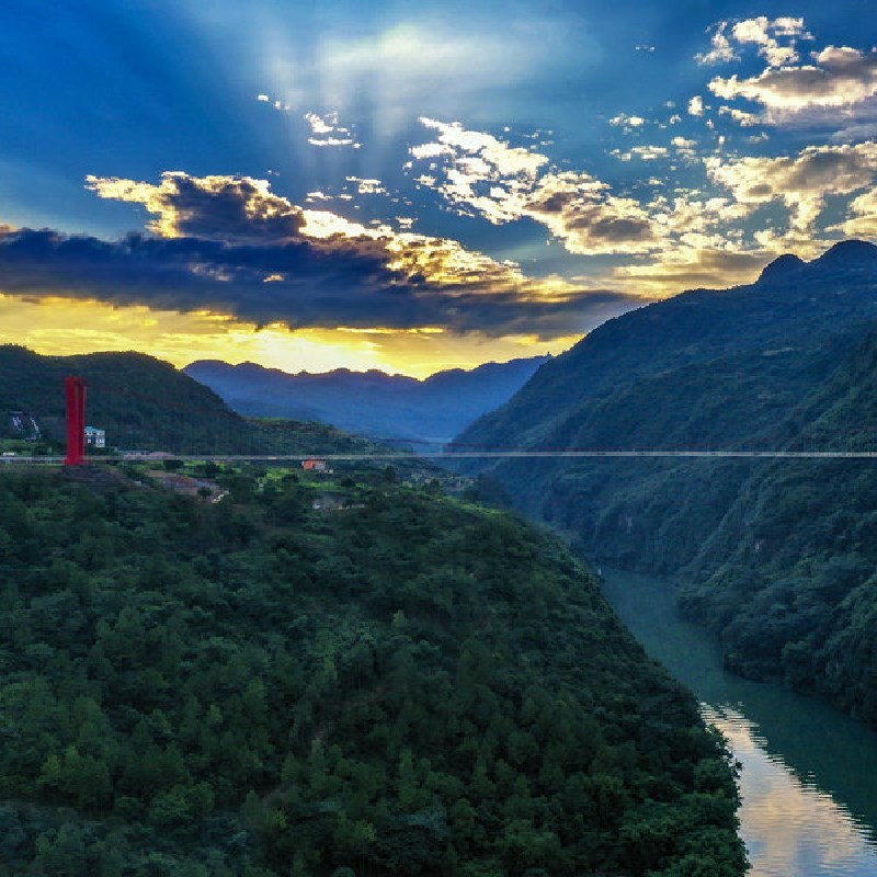 [湟川三峡-擎天玻璃桥]广东湟川三峡擎天玻璃桥门票