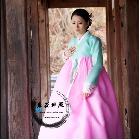 特价安抚韩国进口布料新娘朝鲜族女士传统服装舞台演出服迎宾韩服在类目 女装/女士精品, 唐装/民族服装/舞台服装, 民族服装/舞台装中 - 来自Buy2taobao.com提供专业的淘宝代购服务