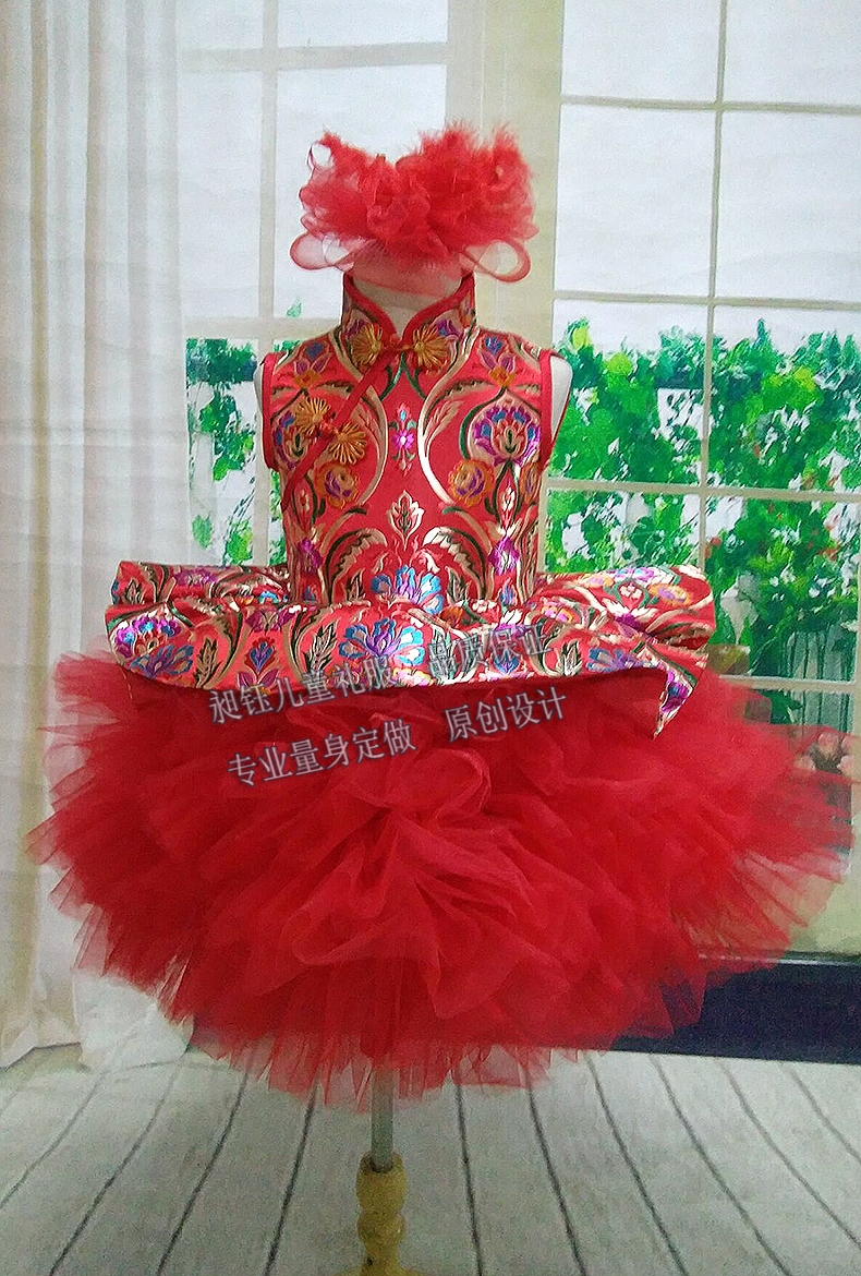 节目短款裙子女童新年定做表演服