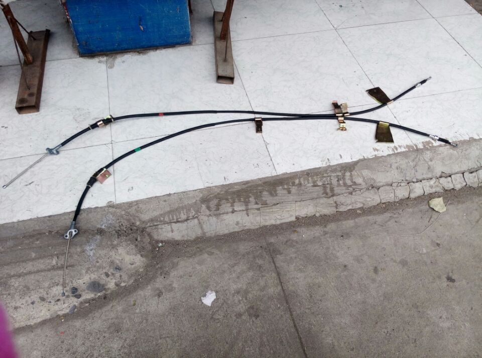 金杯西部大力神皮卡选装款后刹车线 手刹拉线总成 后桥制动器拉索