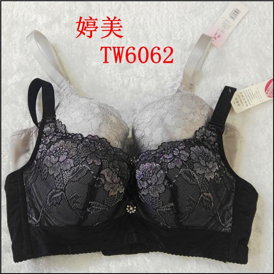 文胸上托侧收调整型薄模杯