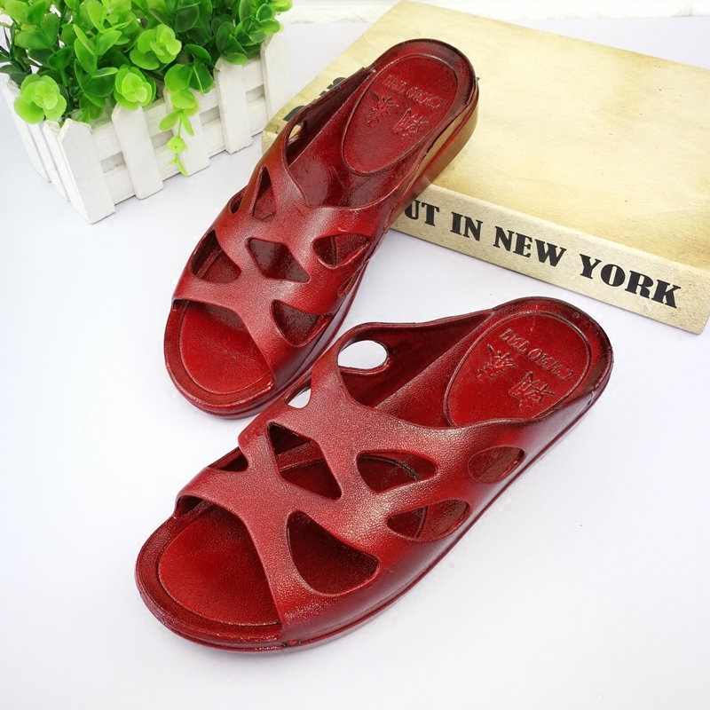 中老年人防滑女拖鞋老人专用凉鞋耐穿软底平跟老人奶奶沐浴速干鞋在类目 女鞋, 拖鞋, 一字拖中 - 来自Buy2taobao.com提供专业的淘宝代购服务