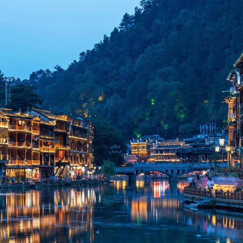 湖南长沙凤凰张家界自由行旅游攻略路线规划行程设计私人diy路书