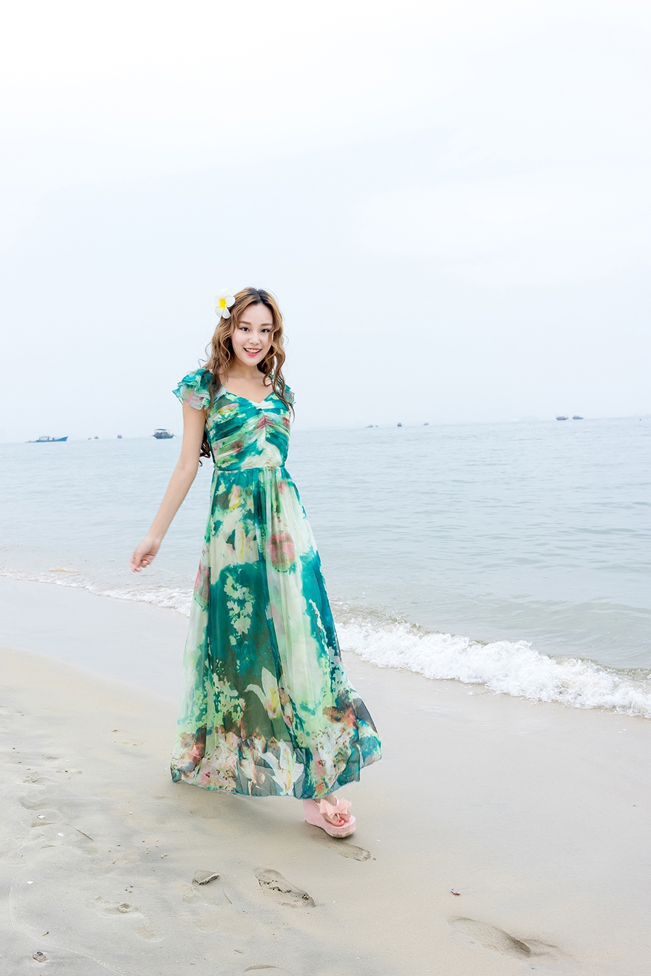 夏季新款 蝴蝶袖飘逸长裙短袖连衣裙 大摆裙 沙滩裙 度假裙