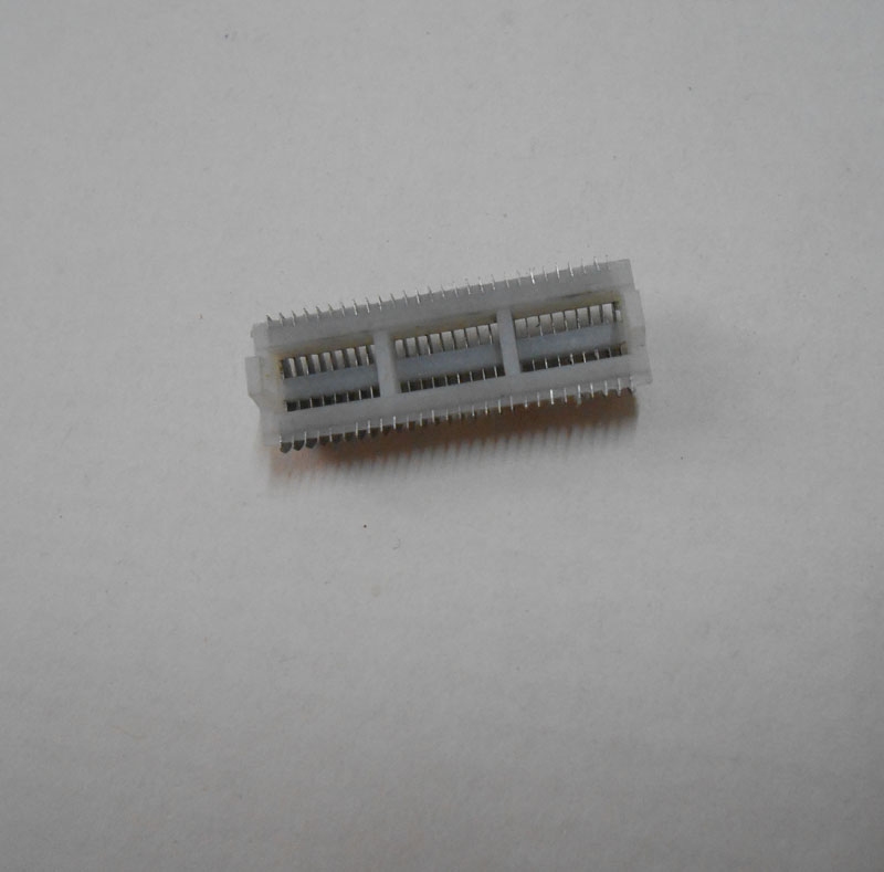 本店活动：拍1个12包邮，拍2个优惠6元 2片18元包邮，不知道剃须刀型号的发图片来确认 免的不必要的麻烦 谢谢合作 欢迎光临