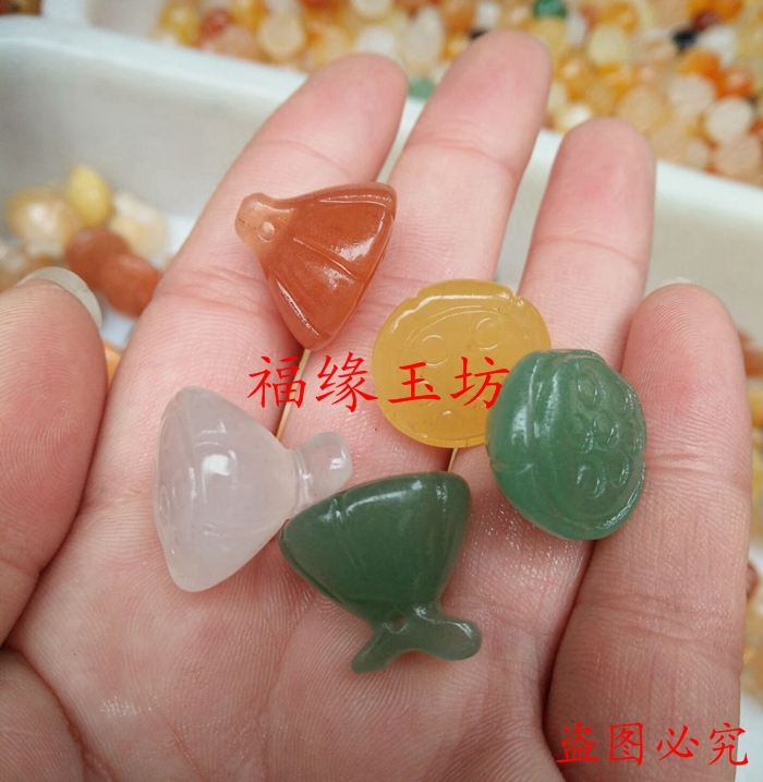 diy东陵玉玛瑙雕刻吊坠小配件