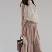 挂脖百搭性感蕾丝衫 韩版 轻熟风露肩洋气上衣潮 女夏无袖 超仙雪纺衫