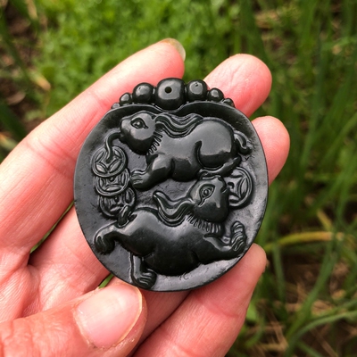 天然和田玉前途无量生肖兔吊坠