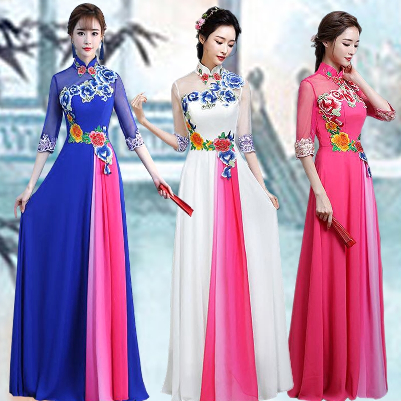 大合唱团乐器演奏伴舞旗袍礼服