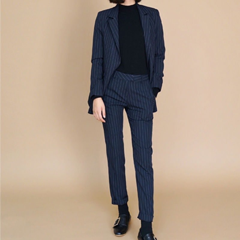春秋新款韩版显瘦条纹小西装外套双排扣时尚直筒裤套装两件套女在类目 女装/女士精品, 西装中 - 来自Buy2taobao.com提供专业的淘宝代购服务