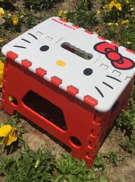 4折日本加厚儿童折叠凳子卡通塑料便携式矮凳户外创意家用小板凳