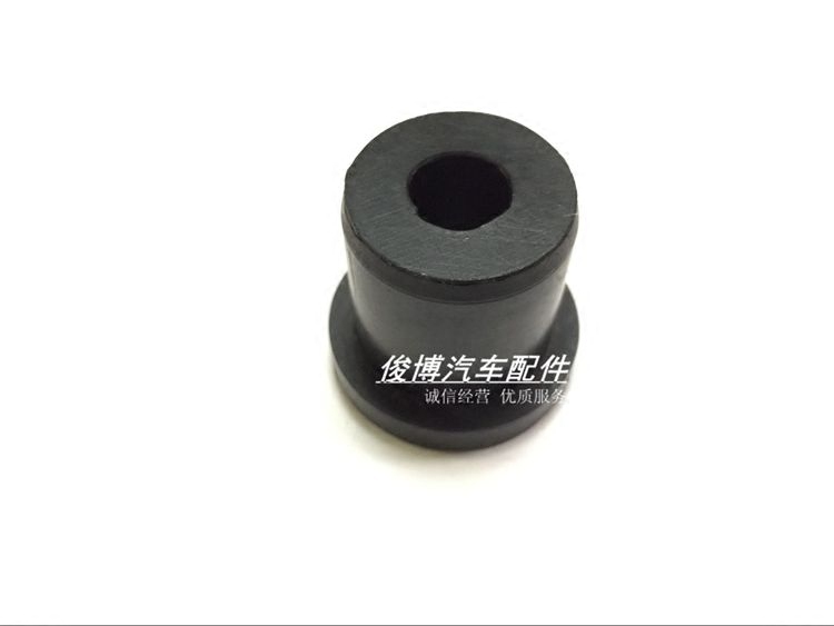适用于别克新GL8新陆尊2.4水箱安装垫水箱上固定胶缓冲胶汽车配件