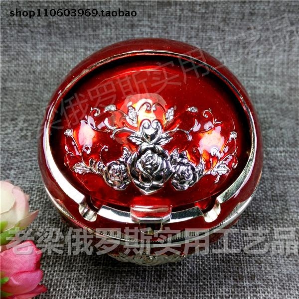 Z8俄罗斯银锡金属烟灰缸圆球形银边红色爱心玫瑰礼盒大号厚重新款