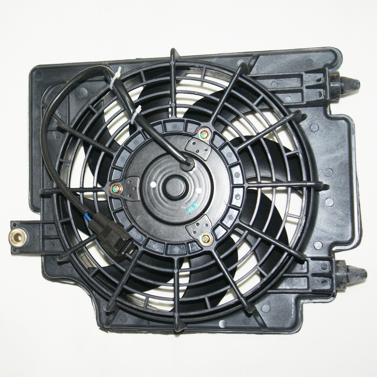 威志v5 空调冷凝器散热风扇电子扇 一汽备品汽车配件特价正品实拍