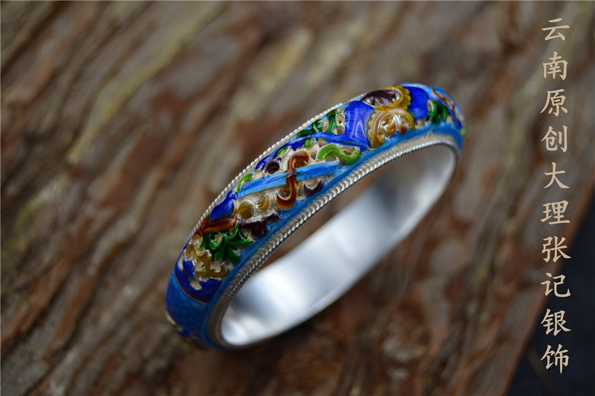张记原创非遗手工雕花民族古风镂空珐琅烧蓝蝙蝠八宝古典纹饰银镯