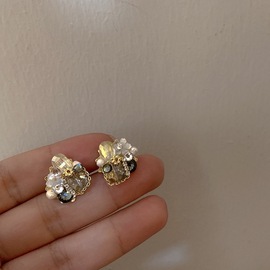 小众设计感锆石珍珠水晶花朵，耳钉女复古个性简约百搭气质耳环耳饰