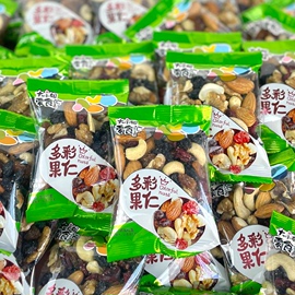 大小姐零食汇多彩果仁，500g混合坚果什锦，综合果仁小包装零食年货