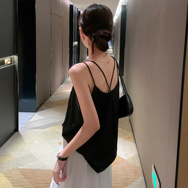 韩国版型设计气质很仙性感时尚，百搭宽松显瘦夏季外穿雪纺衫吊带女