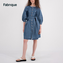 Fabrique 毛边细节拼色圆领灯笼袖系带牛仔连衣裙女复古休闲裙子