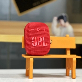 JBL WIND3S户外骑行便携蓝牙插卡收音机口袋防水抗噪小音箱长续航