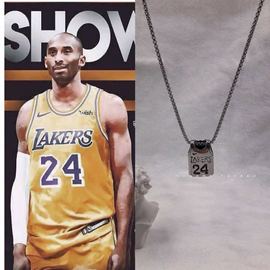 NBA 纪念科比24号标志球衣项链致敬青春致敬传奇KOBE球衣项链吊坠